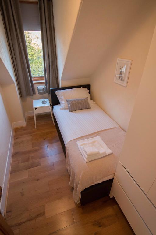 Bright & Airy Two Bed Set In Granite Διαμέρισμα Αμπερντήν Εξωτερικό φωτογραφία