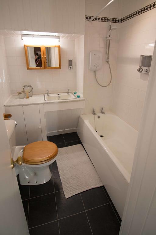 Bright & Airy Two Bed Set In Granite Διαμέρισμα Αμπερντήν Εξωτερικό φωτογραφία